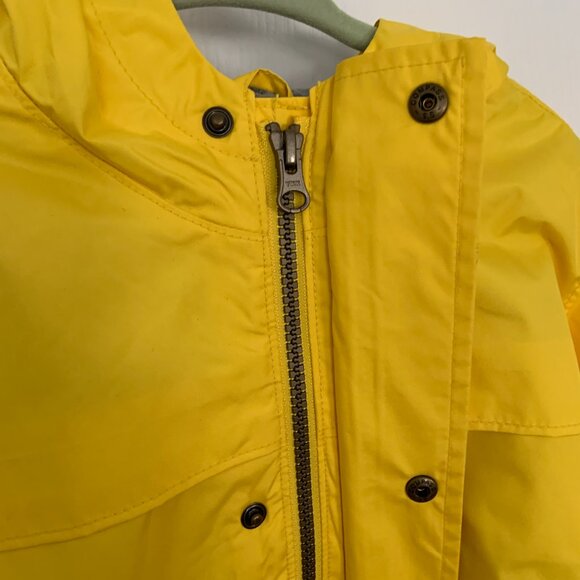 Kid’s Yellow Old Navy Rain Jacket Zipper Front with Hood Size 5 - Picture 3 of 7